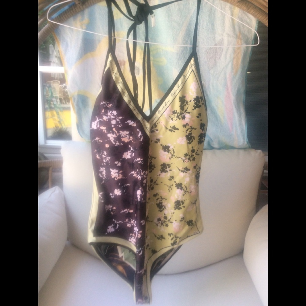 Reversible swimsuit size  L NWT